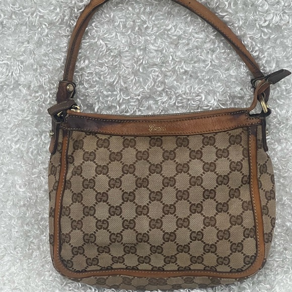 Gucci Beige/Brown GG Canvas Small Abbey Shoulder Bag - Picture 1 of 16